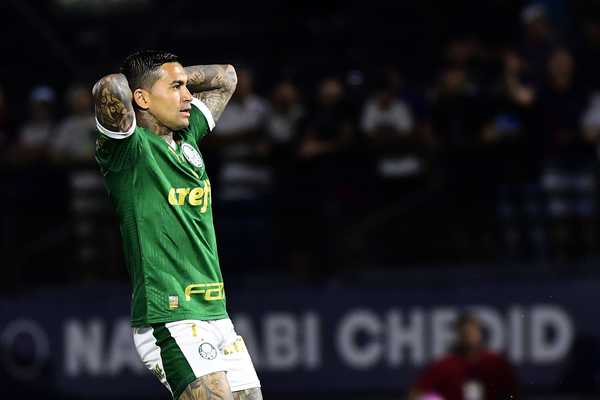 Empate morno alerta Palmeiras para riscos na disputa pelo título brasileiro