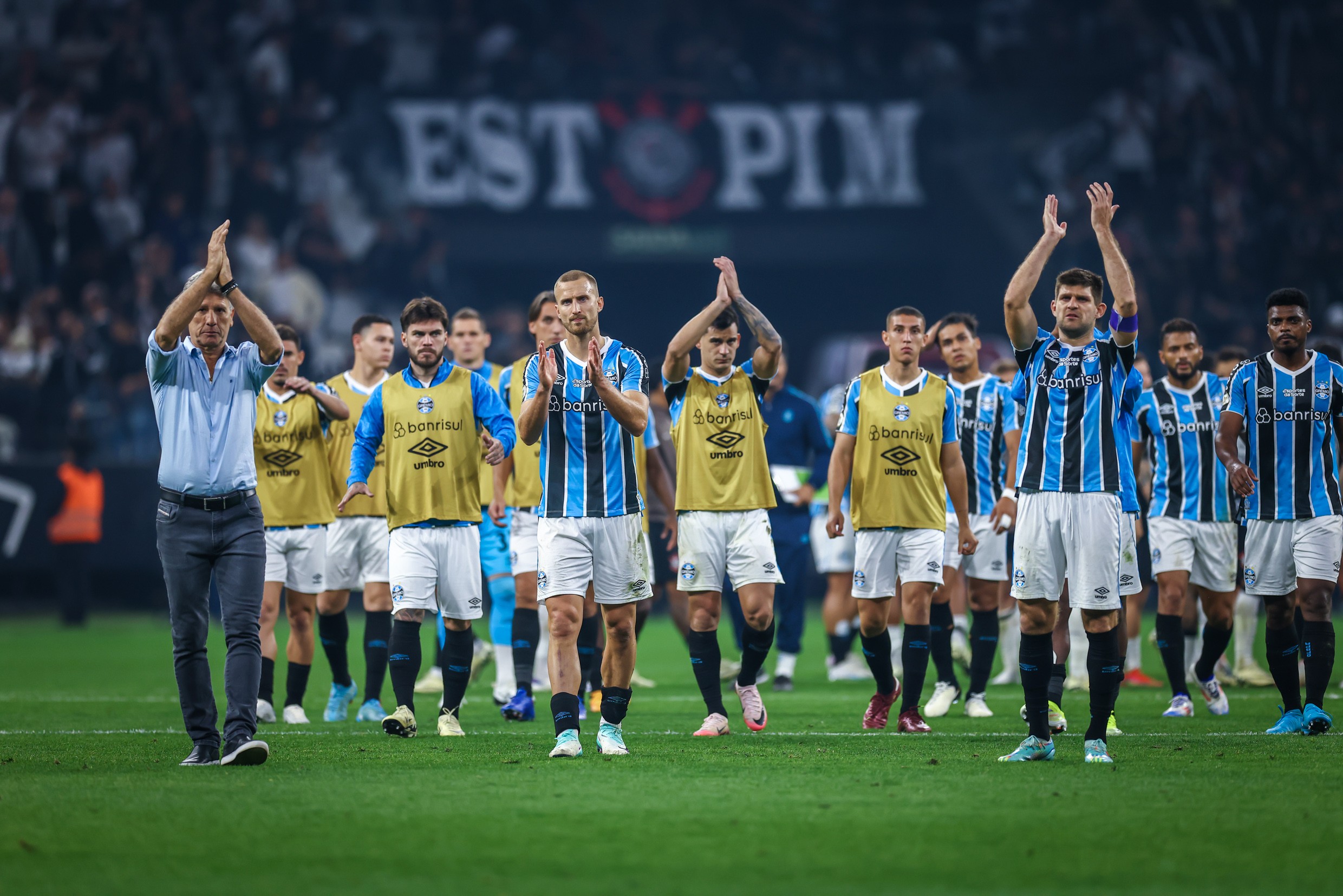 Grêmio não vence o Corinthians há quase sete anos e recentes polêmicas