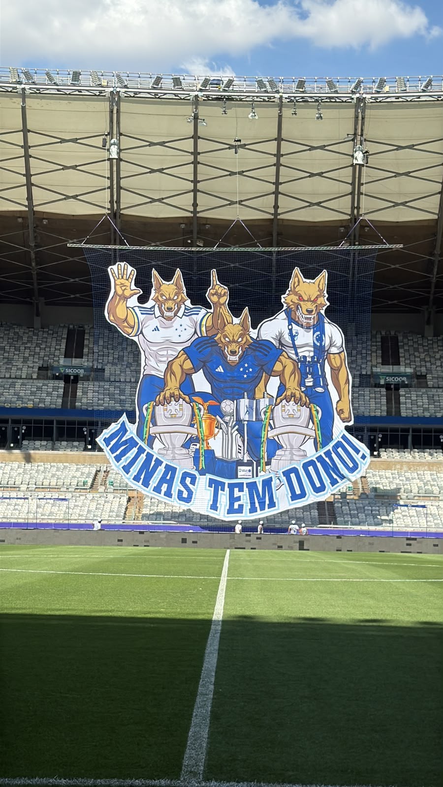 Torcida do Cruzeiro prepara mosaico 3D para clássico contra o Atlético-MG pela Copa do Brasil; veja