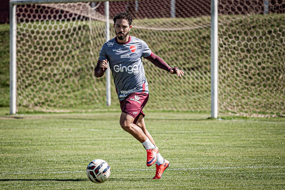 Jean Mota está sem contrato com o Vila Nova — Foto: Roberto Corrêa / Vila Nova F.C.