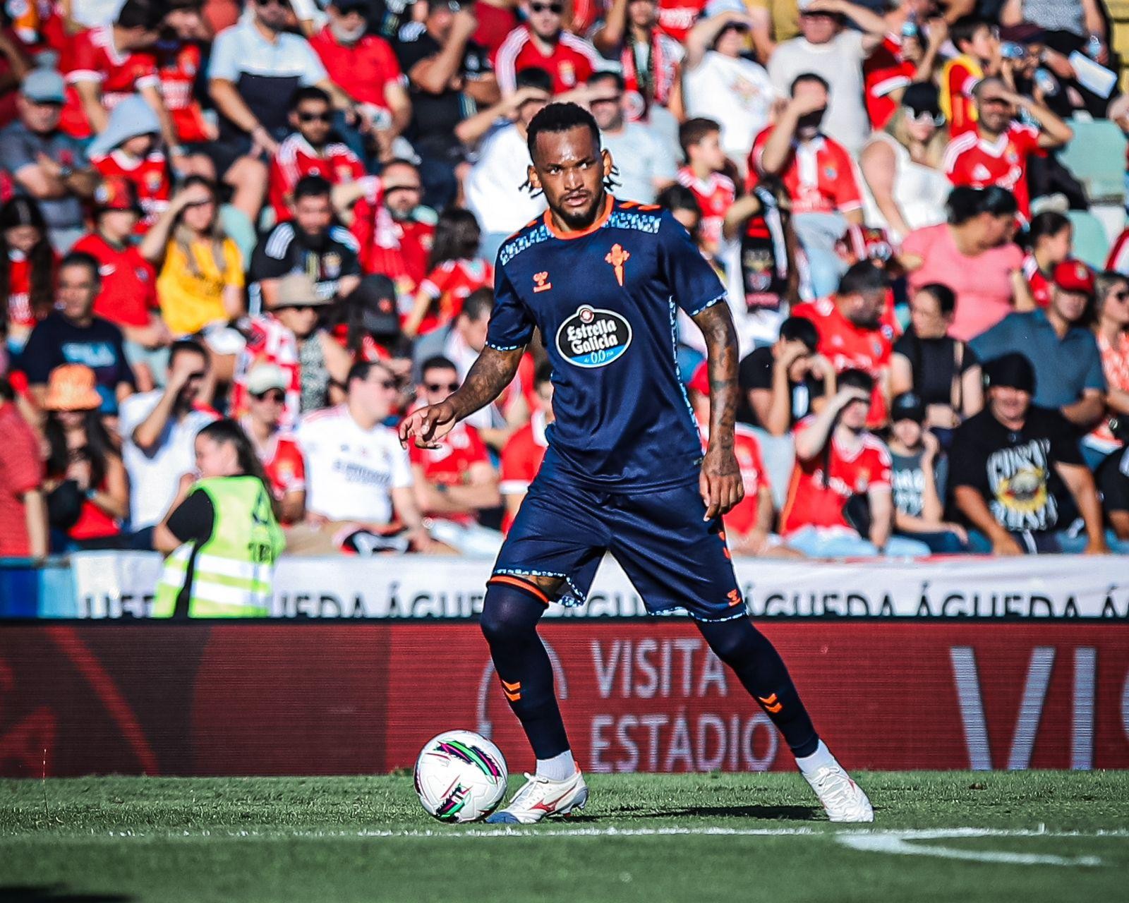 Jailson, Ex-Grêmio e Palmeiras, Livre no Mercado e Pronto para Retornar ao Futebol