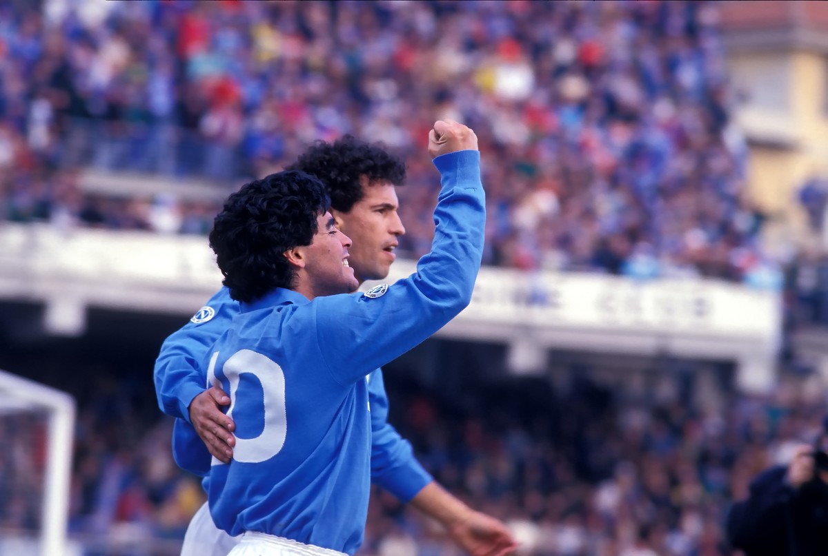 Careca relembra ataque com Maradona, no Napoli, e diz que pode ser  comparado com trio MSN