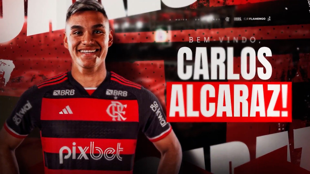 Flamengo anuncia a contratação do meio-campista argentino Carlos Alcaraz