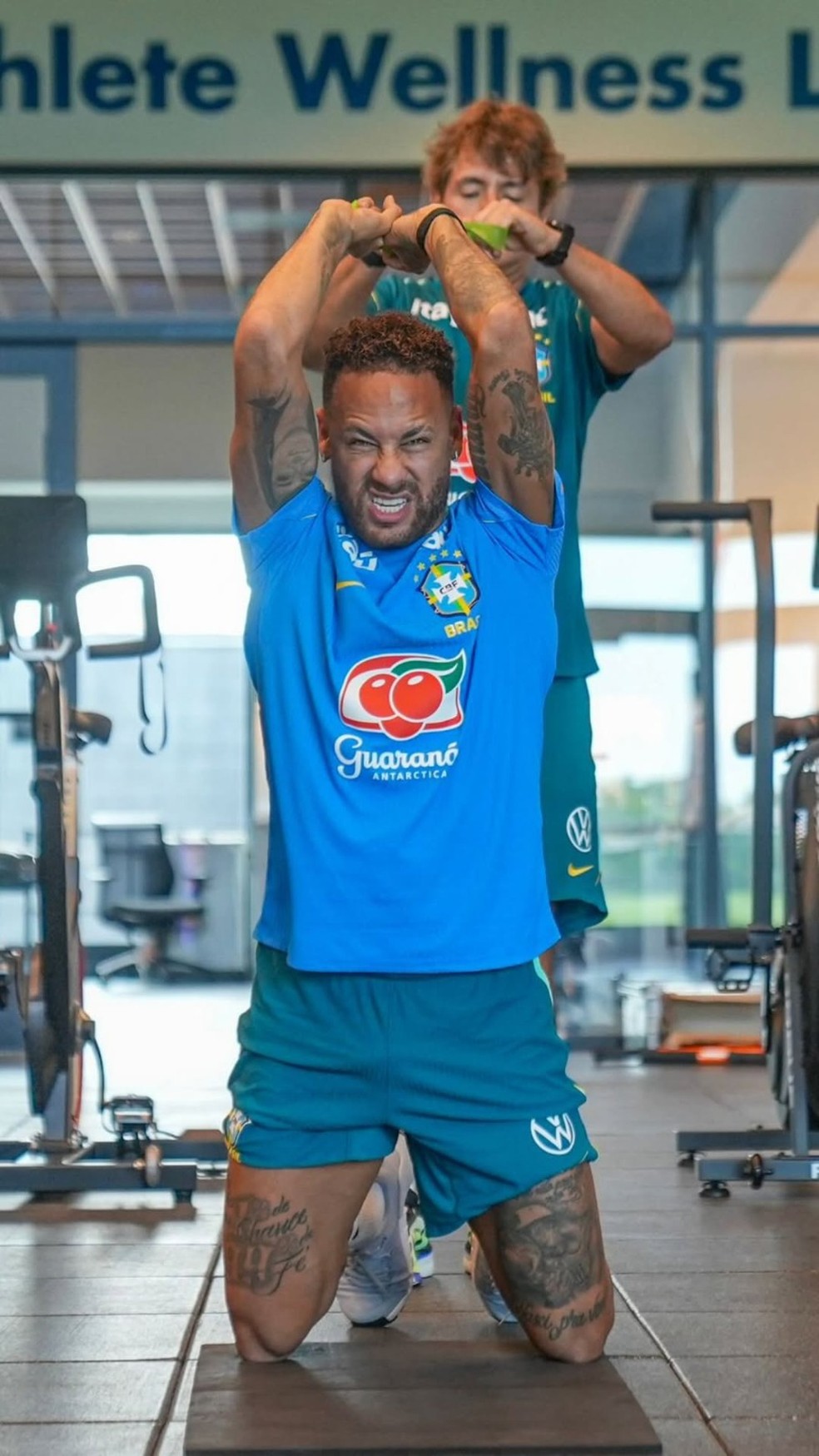 Neymar posta foto treinando antes da estreia do Brasil na Copa do Mundo — Foto: Reprodução/Instagram