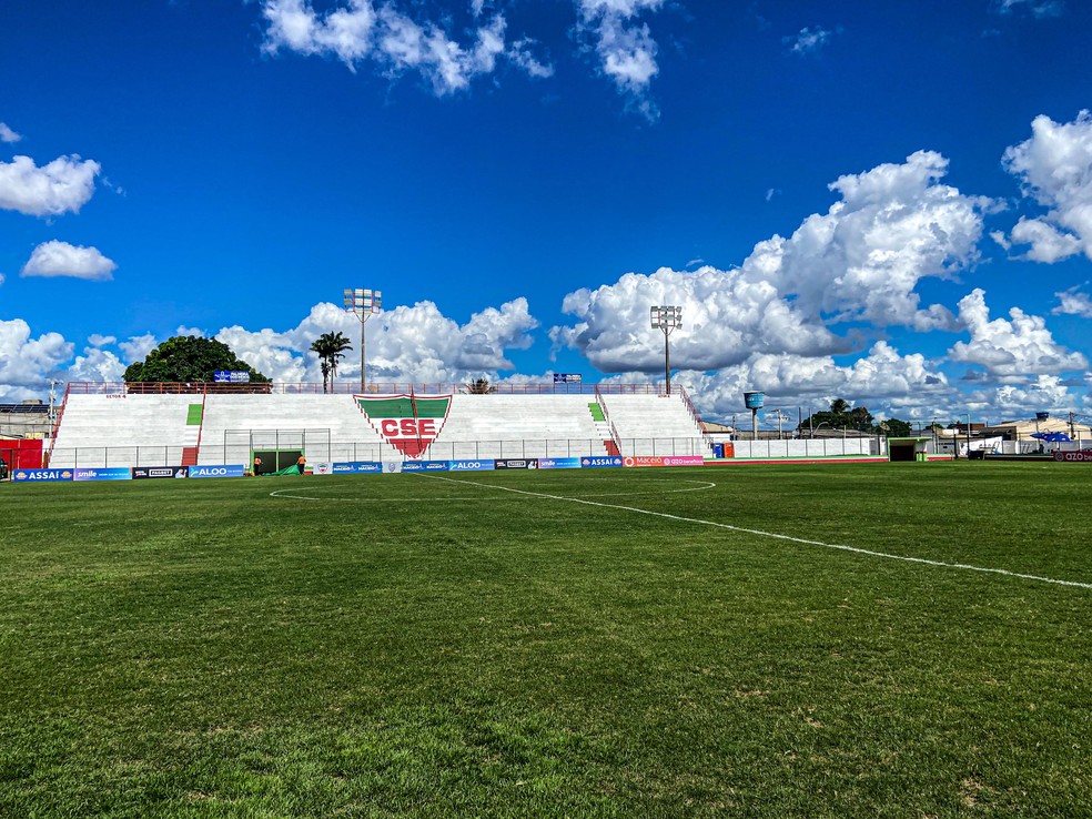 CSE e CRB jogam no Estádio Juca Sampaio — Foto: Augusto Oliveira