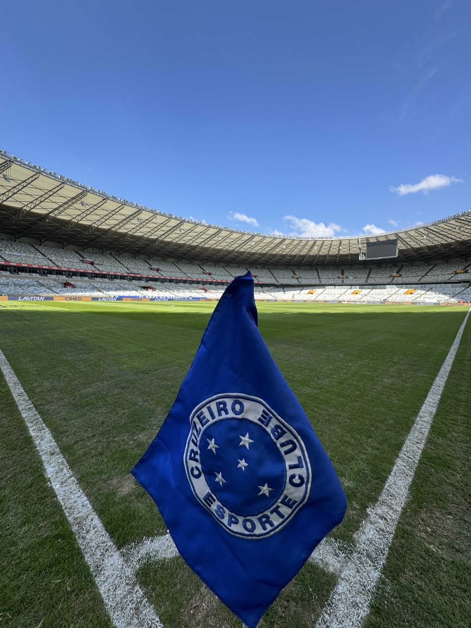 Cruzeiro aponta mais de R$ 700 milhões a receber da SAF