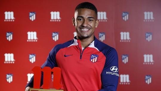 Samuel Lino é eleito melhor jogador do Atléticoaviator predictor 1xbetMadrid na temporada