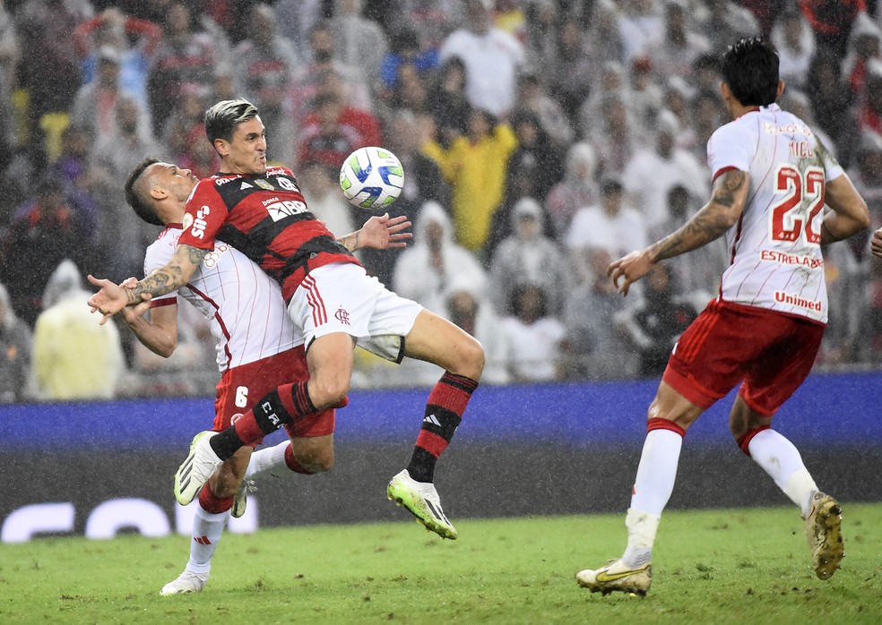 Flamengo x Internacional Pedro e Renê — Foto: André Durão / ge
