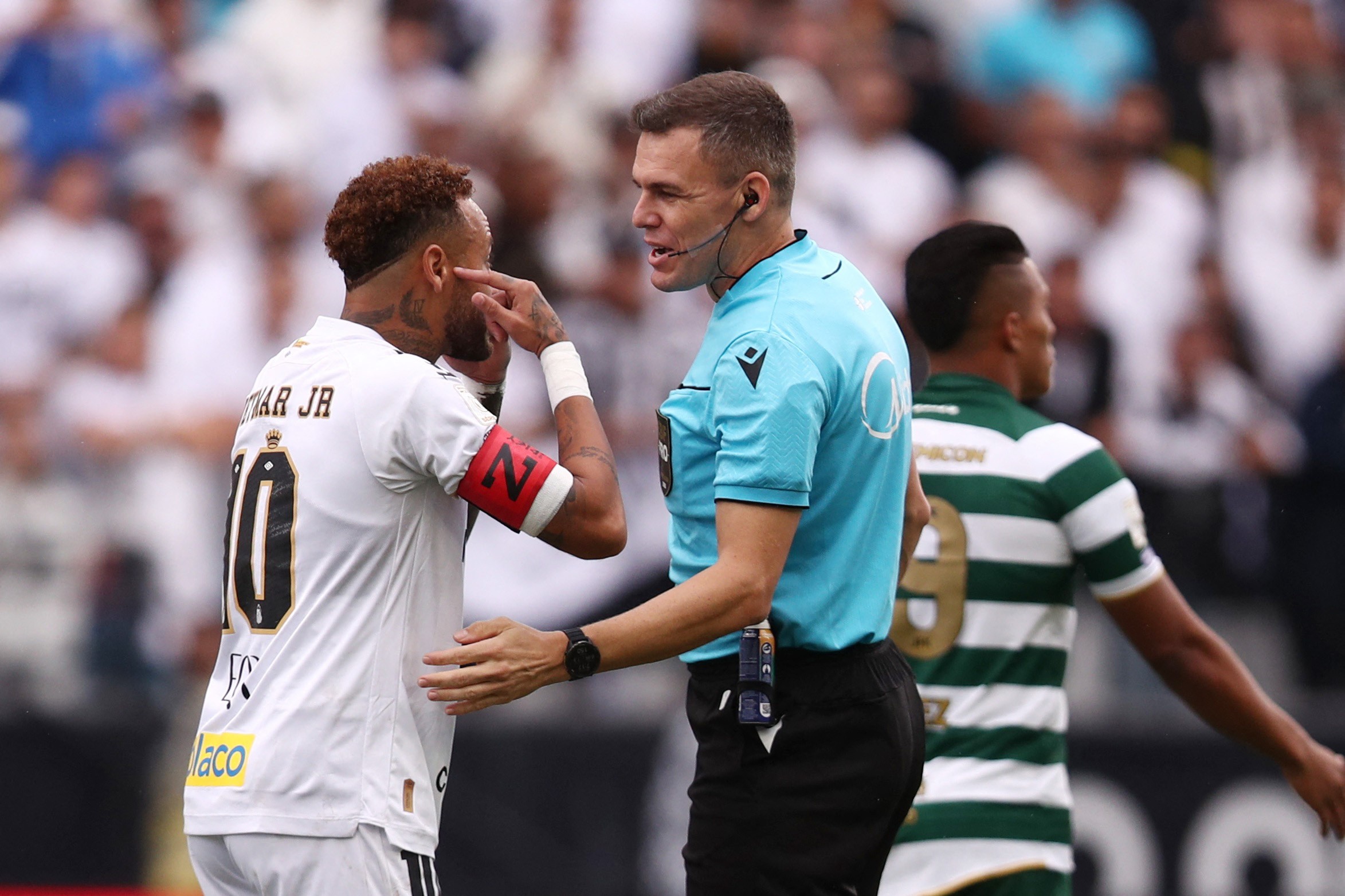 Imprensa internacional repercute substituição de Neymar por engano: "Escandalosa"