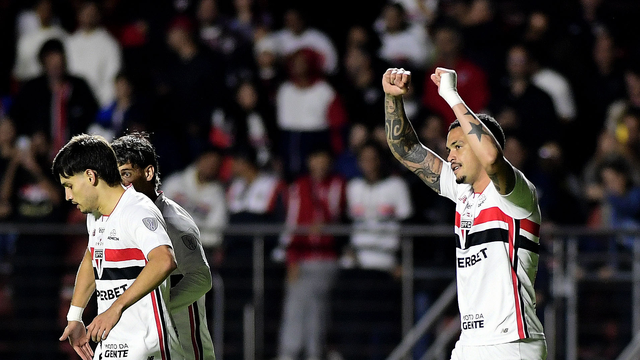 Luciano marcou em duelo com o Millonarios