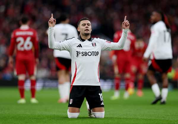 NEGÓCIO CRUCIAL A CAMINHO! Palmeiras acelera proposta enquanto Fulham ganha tempo!