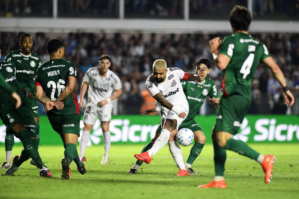 Imagem ilustrativa sobre Palmeiras dá vitória de 3 a 0 no segundo jogo e avança à semifinal da Copa do Brasil