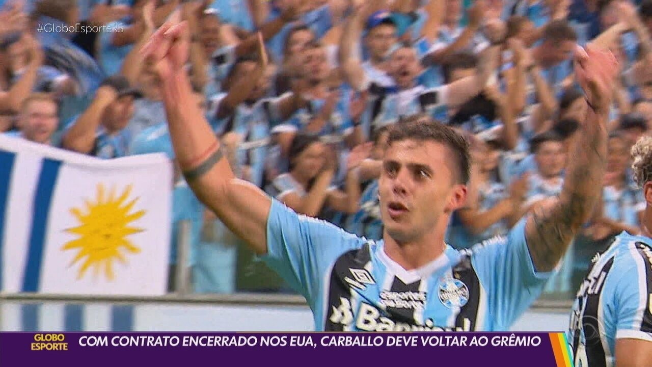 Rodrigo Ely realiza procedimento de limpeza em joelho operado no Grêmio