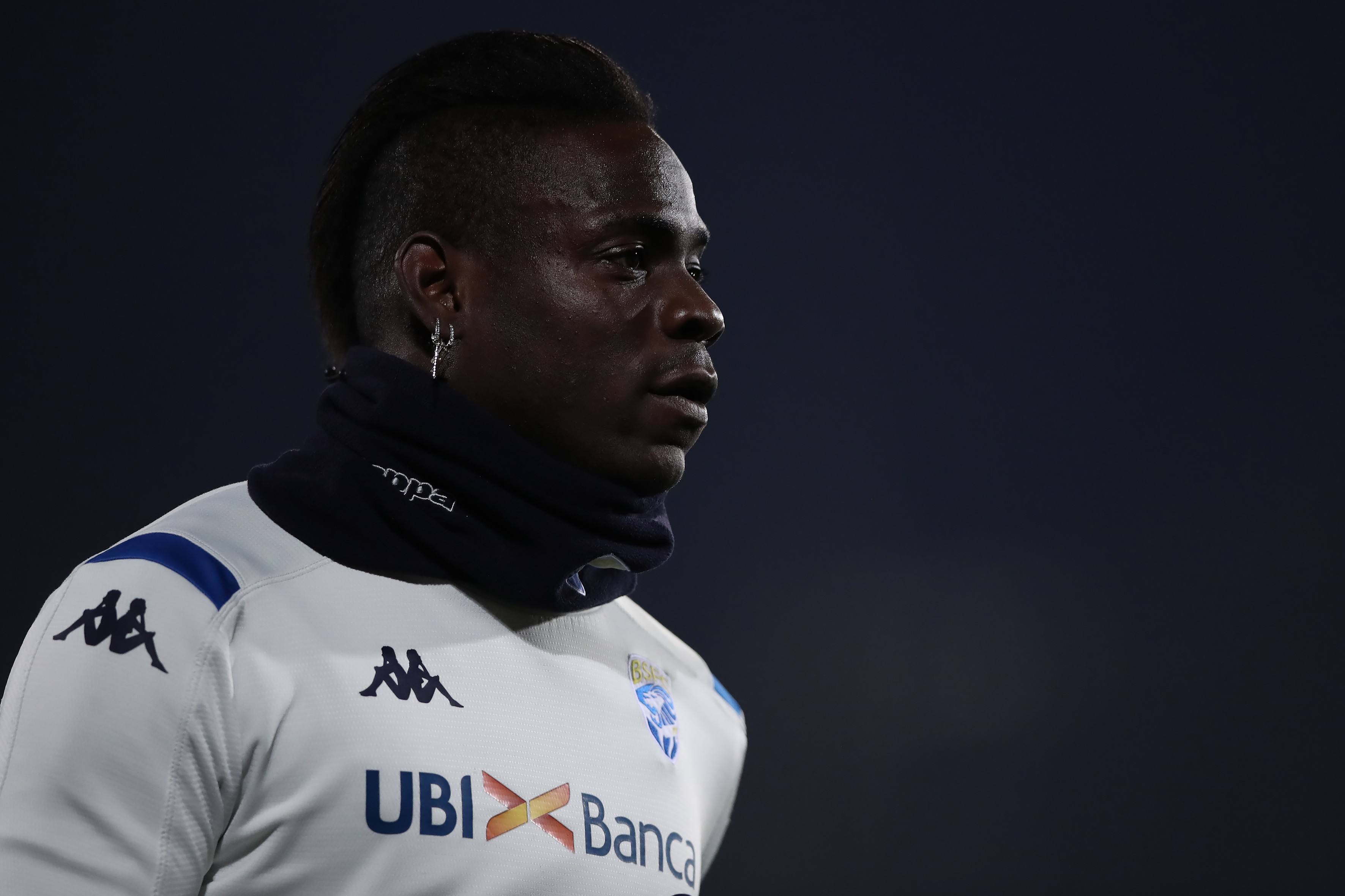 Especulado na Inglaterra e “esnobado” no Egito, Balotelli mantém a ...