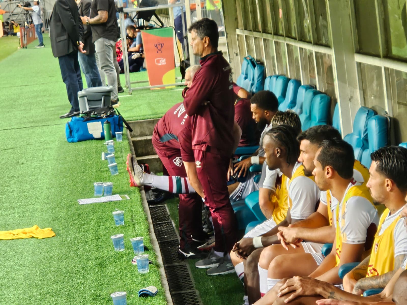 Samuel Xavier avança em recuperação no Fluminense e ganha minutos em jogo-treino contra Niteroiense 