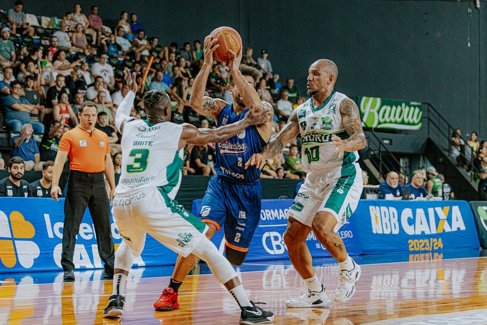 Bauru Basket e Unifacisa duelaram pelo NBB 2023/24, no Panela de Pressão — Foto: Andrews Clayton/Bauru Basket