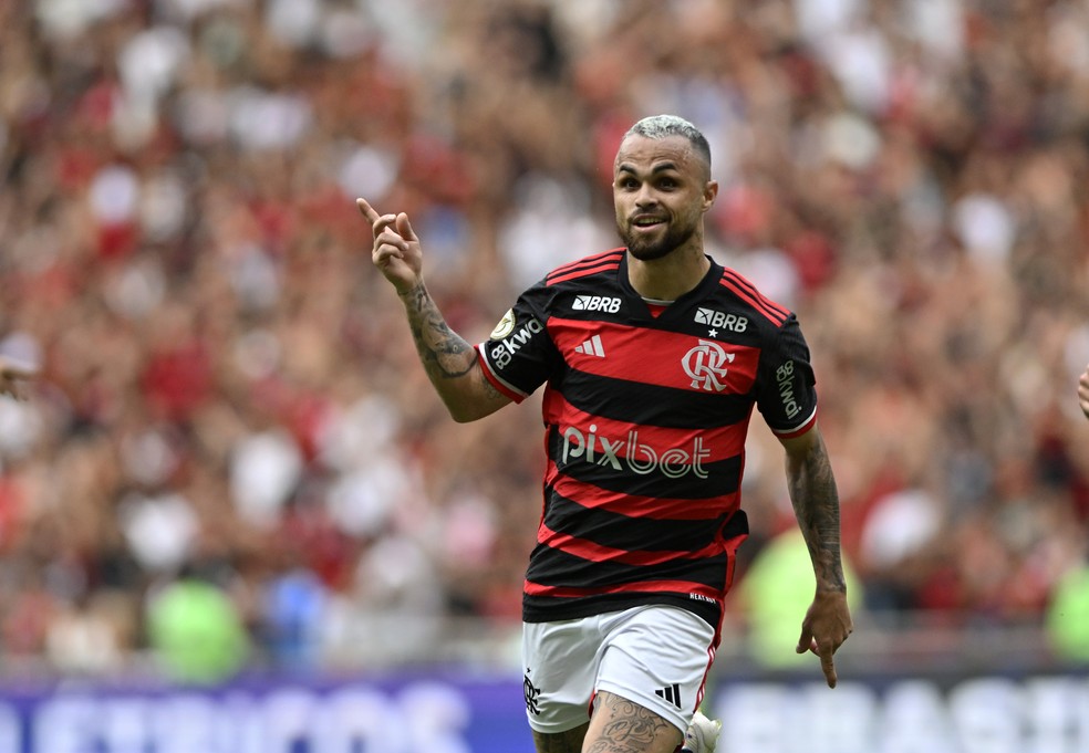 Michael comemora gol em Flamengo x Juventude — Foto: Andre Durão
