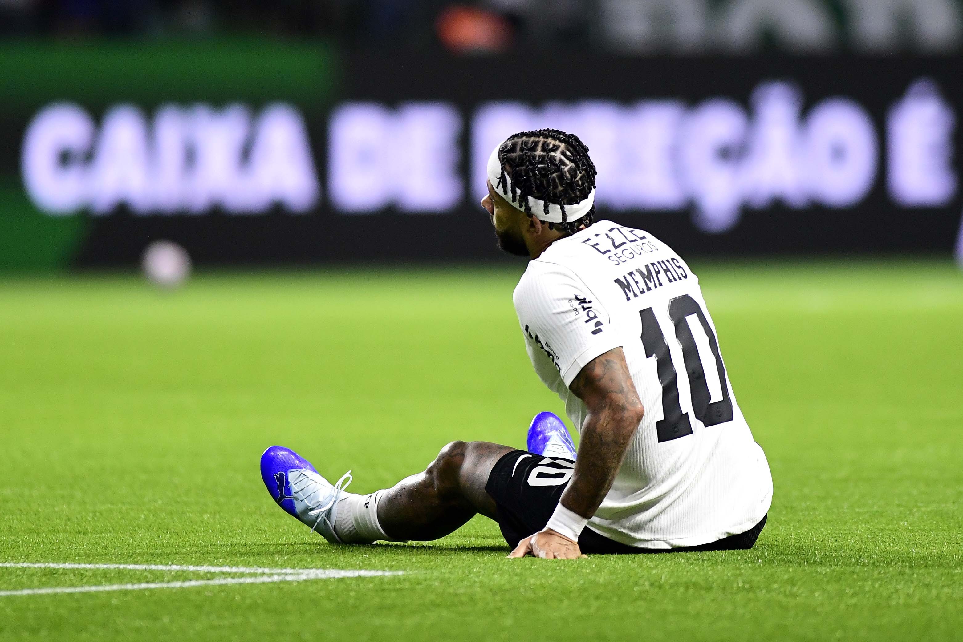 Cartola 2026: veja suspensos, lesionados e escalações prováveis da rodada #31 do Brasileirão