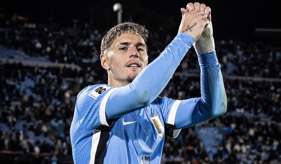 Varela comemora classificação do Uruguai