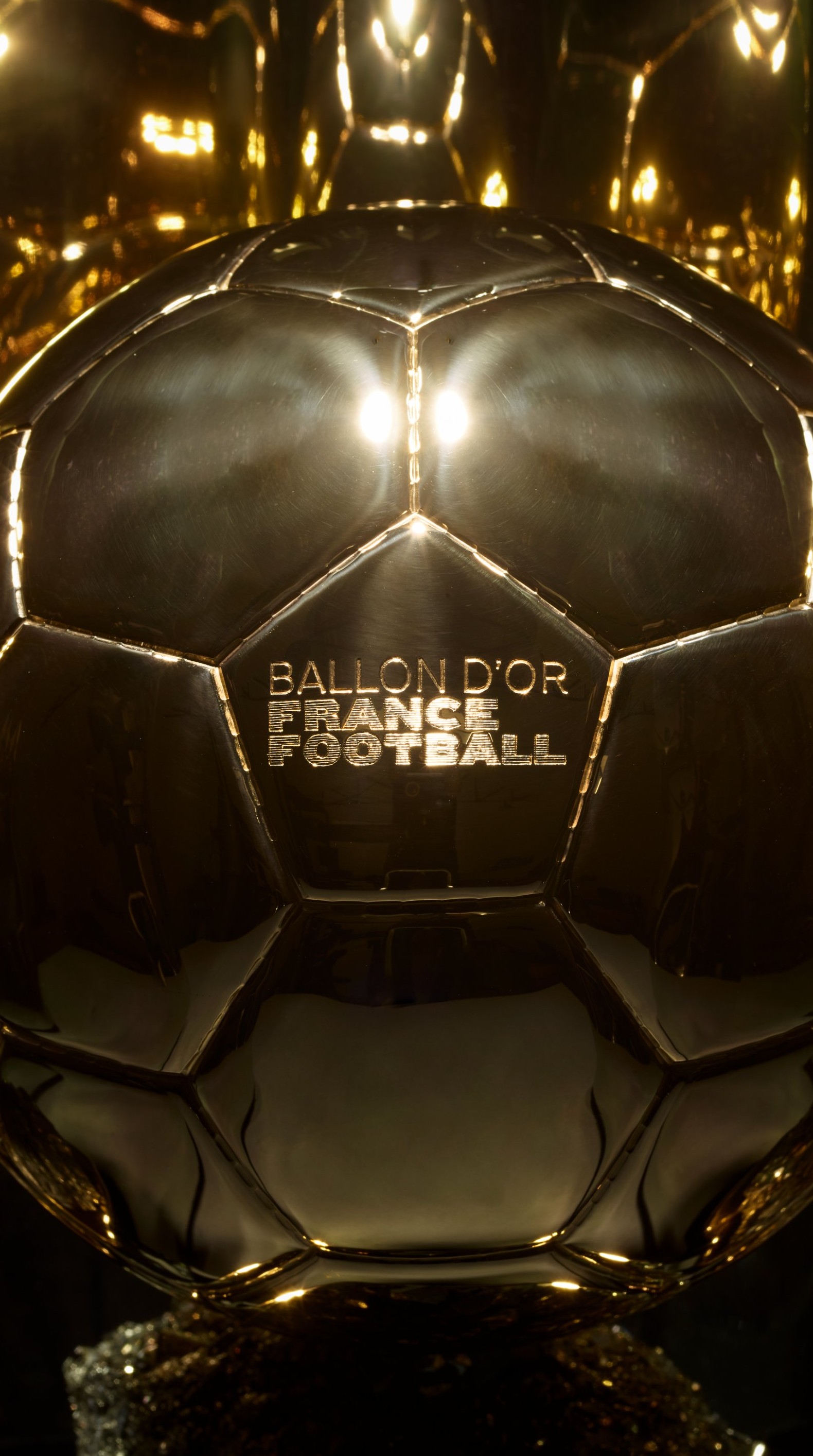 Benzema conquista a Bola de Ouro de 2022; veja os premiados - Gazeta  Esportiva