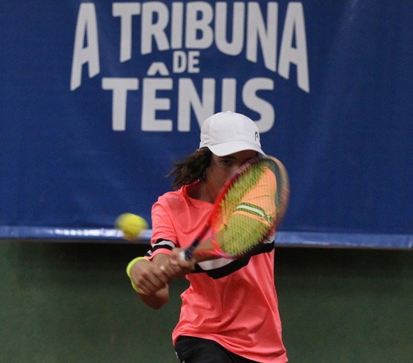 Tenistas do Inter disputam 64º Torneio A Tribuna de Tênis - Clube
