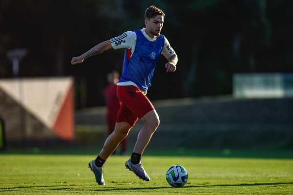 Noga abdica de férias para voltar 100% e ter chances no Flamengo: Recomeço