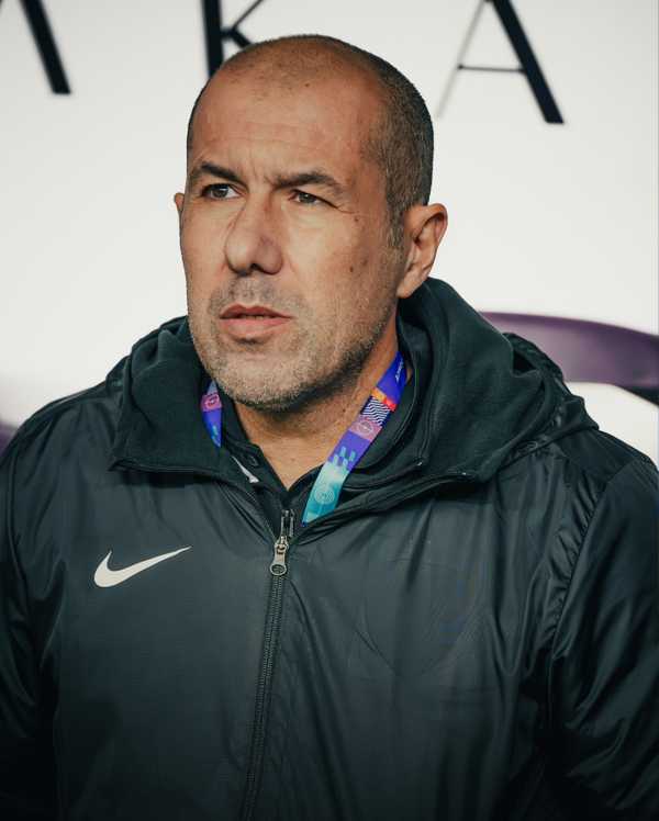 Cruzeiro mantém contato constante com Jardim para possível contratação.