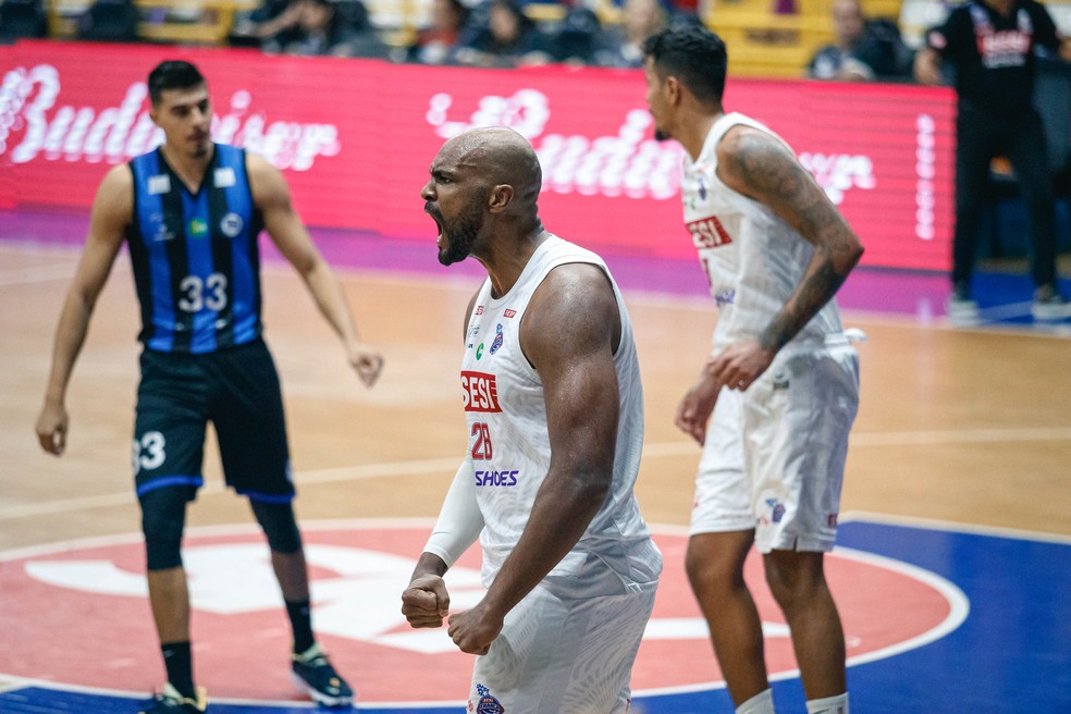 São Paulo vence Franca fora de casa e abre 1 a 0 na final do NBB