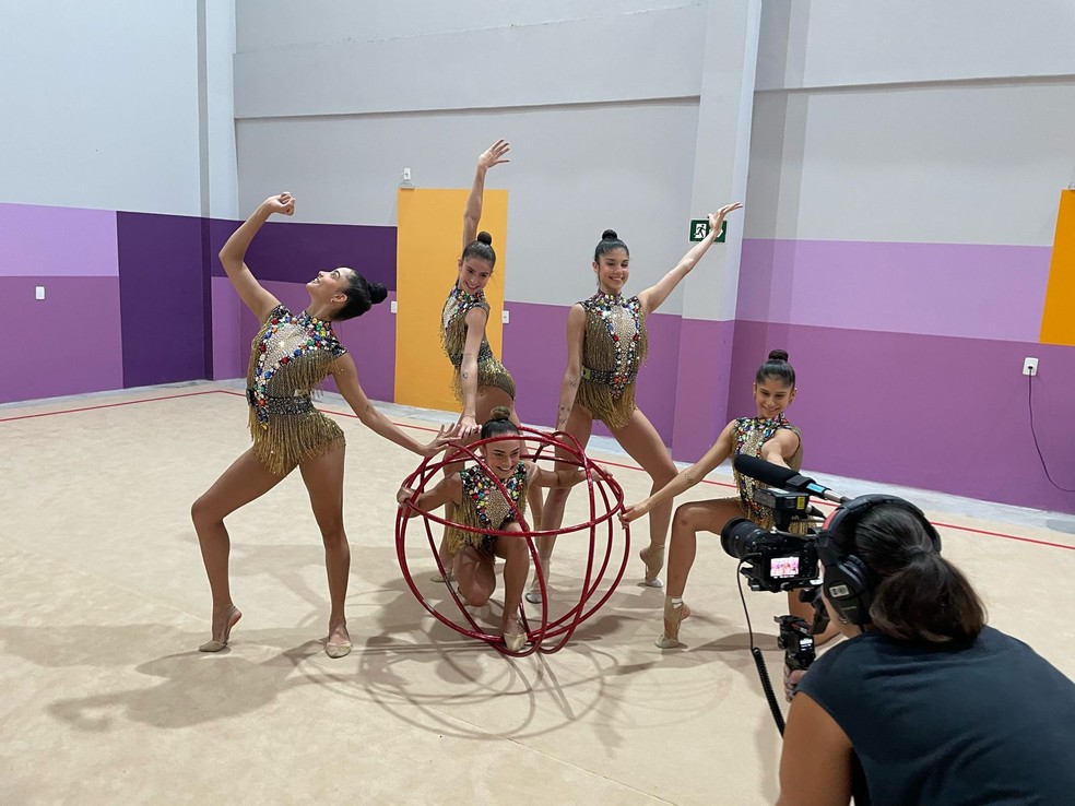 Estilista da seleção brasileira de ginástica rítmica dá spoiler de looks de Paris 2024 — Foto: Erica Hideshima