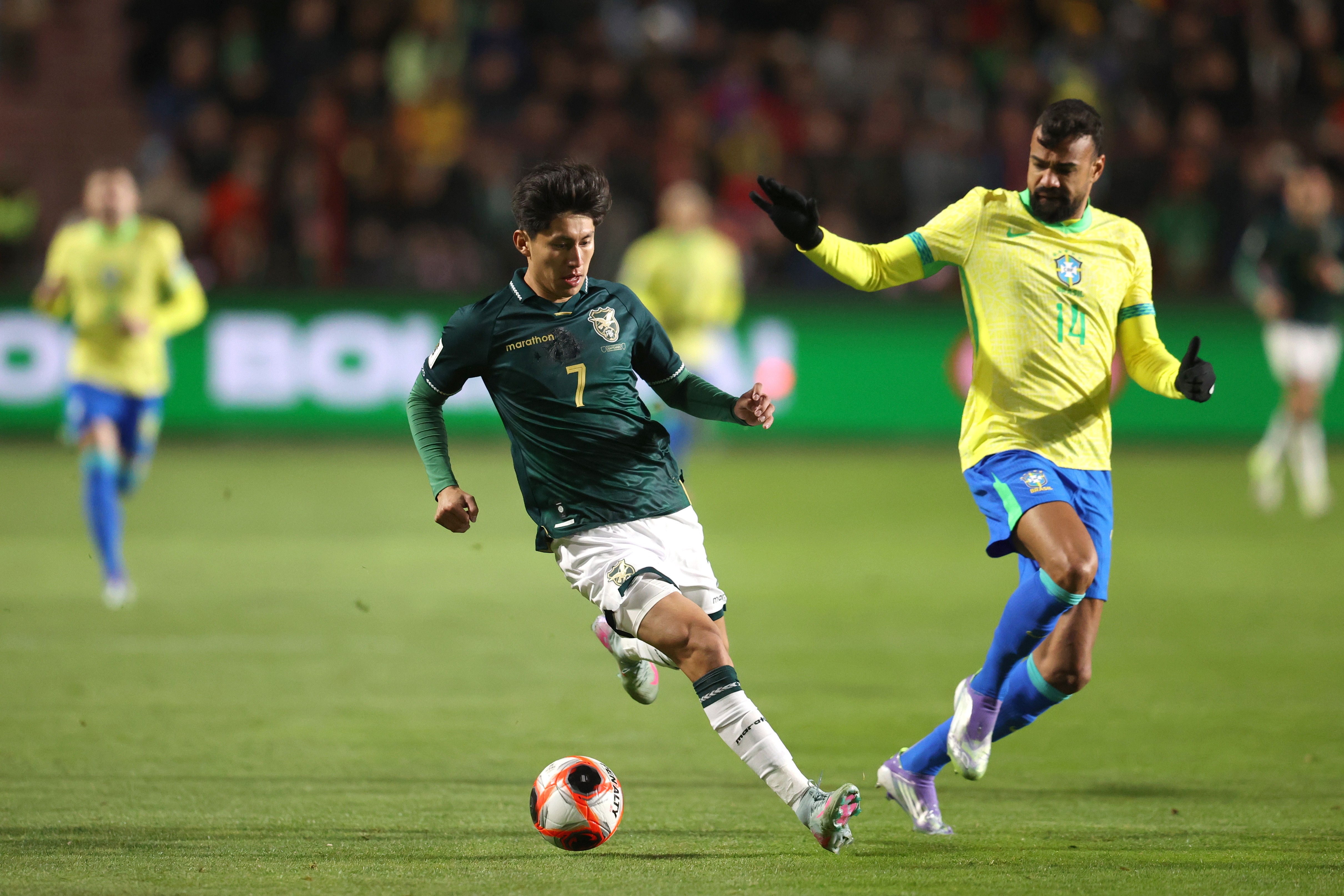 Chegada de Fabrício Bruno a BH: Último Treino Antes do Clássico.