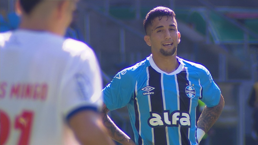 Cristian Olivera em Grêmio x Bahia