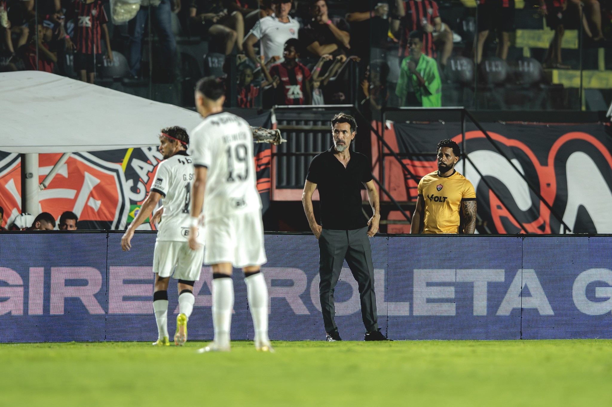 O Desafio Mental do Galo: Domínguez Desvenda a Fragilidade Psicológica do Atlético-MG Pós-Vitória