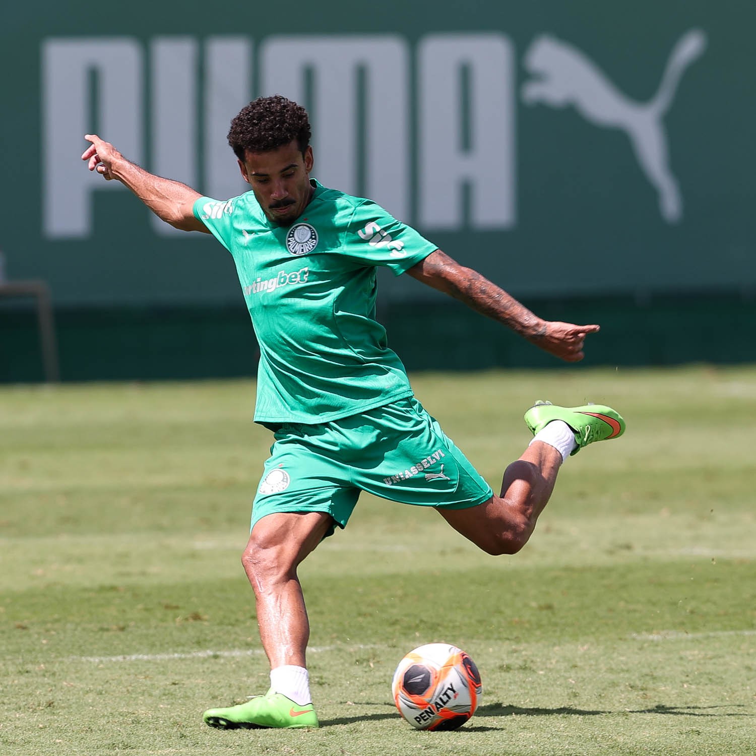 GRANDE JOGO! Palmeiras goleia em preparação para final do Paulistão