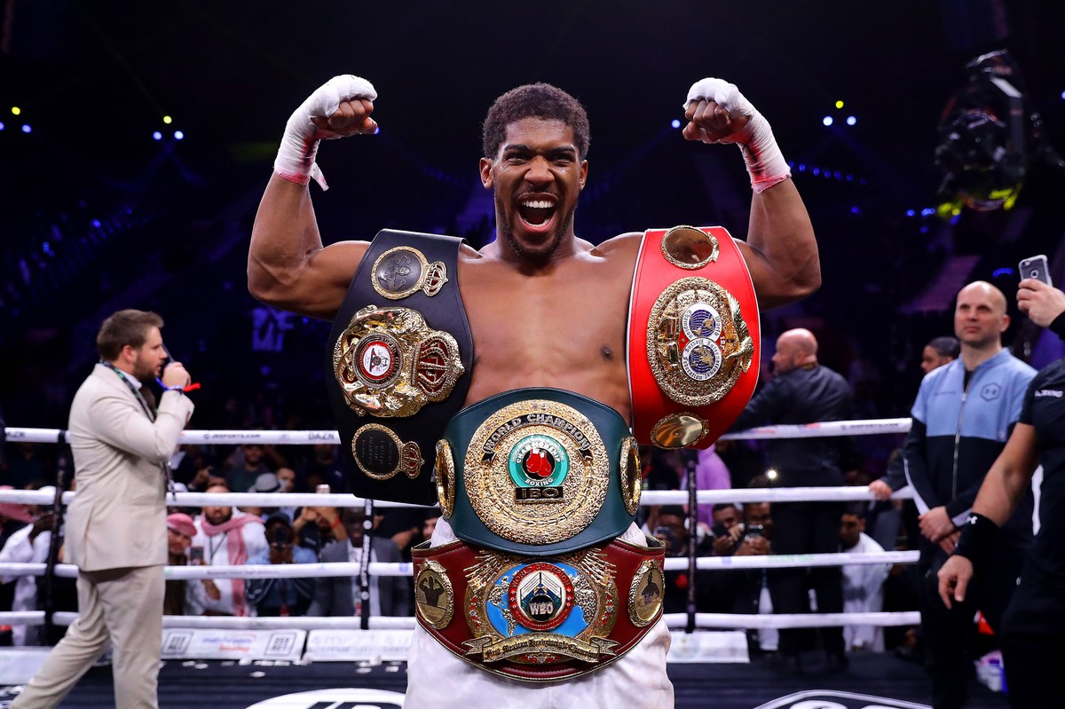 Ex-bicampeão mundial, Anthony Joshua tem luta confirmada para abril ...