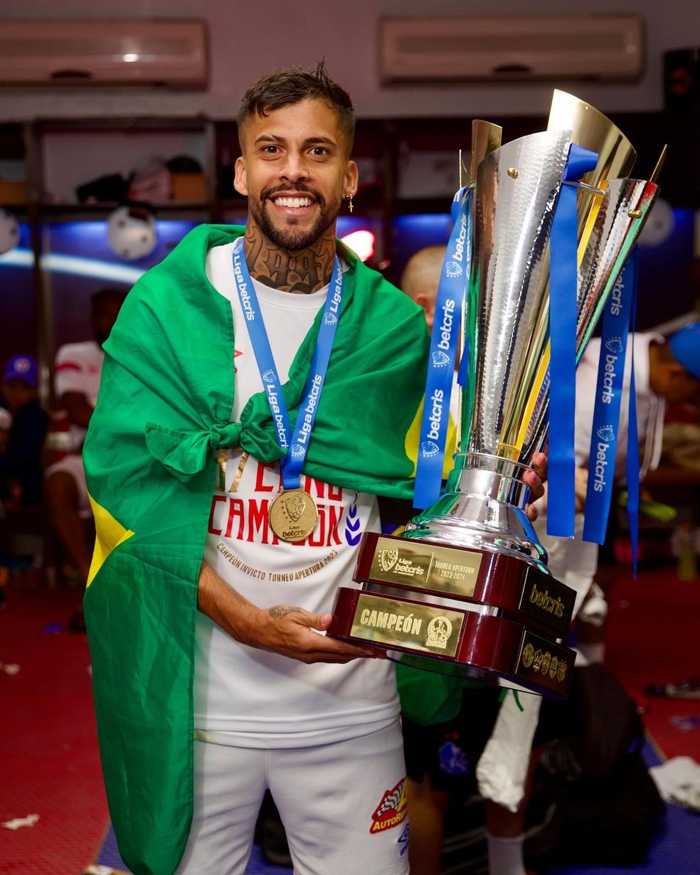 Brasileiro é chamado de 'Araujo' em Honduras