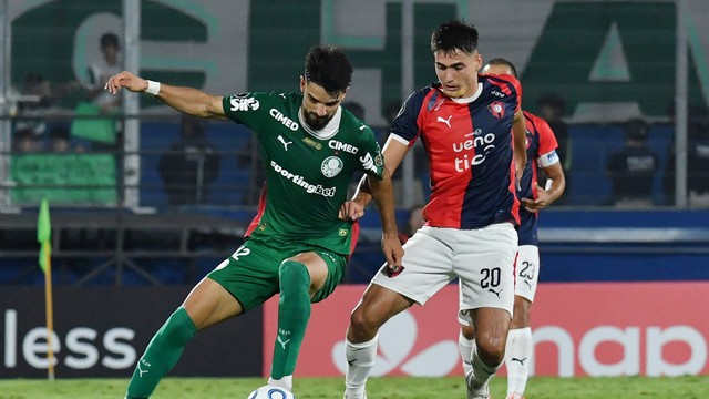 Flaco López em Cerro Porteño x Palmeiras
