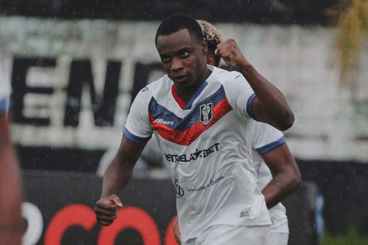 Volta Redonda tem interesse em Igor Bolt, atacante destaque do Resende no Carioca | brasileirão