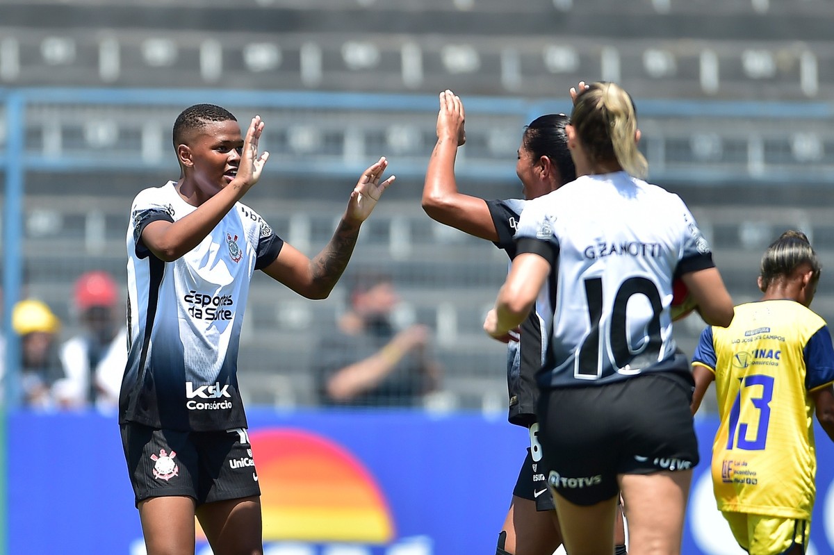 Corinthians vence São José e enfrenta São Paulo na semifinal do Paulistão Feminino