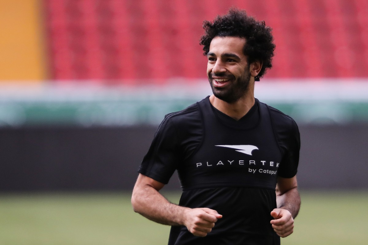 Salah enfim vai a campo, mas treina separado e é dúvida na estreia do Egito  - 11/06/2018 - Esporte - Folha