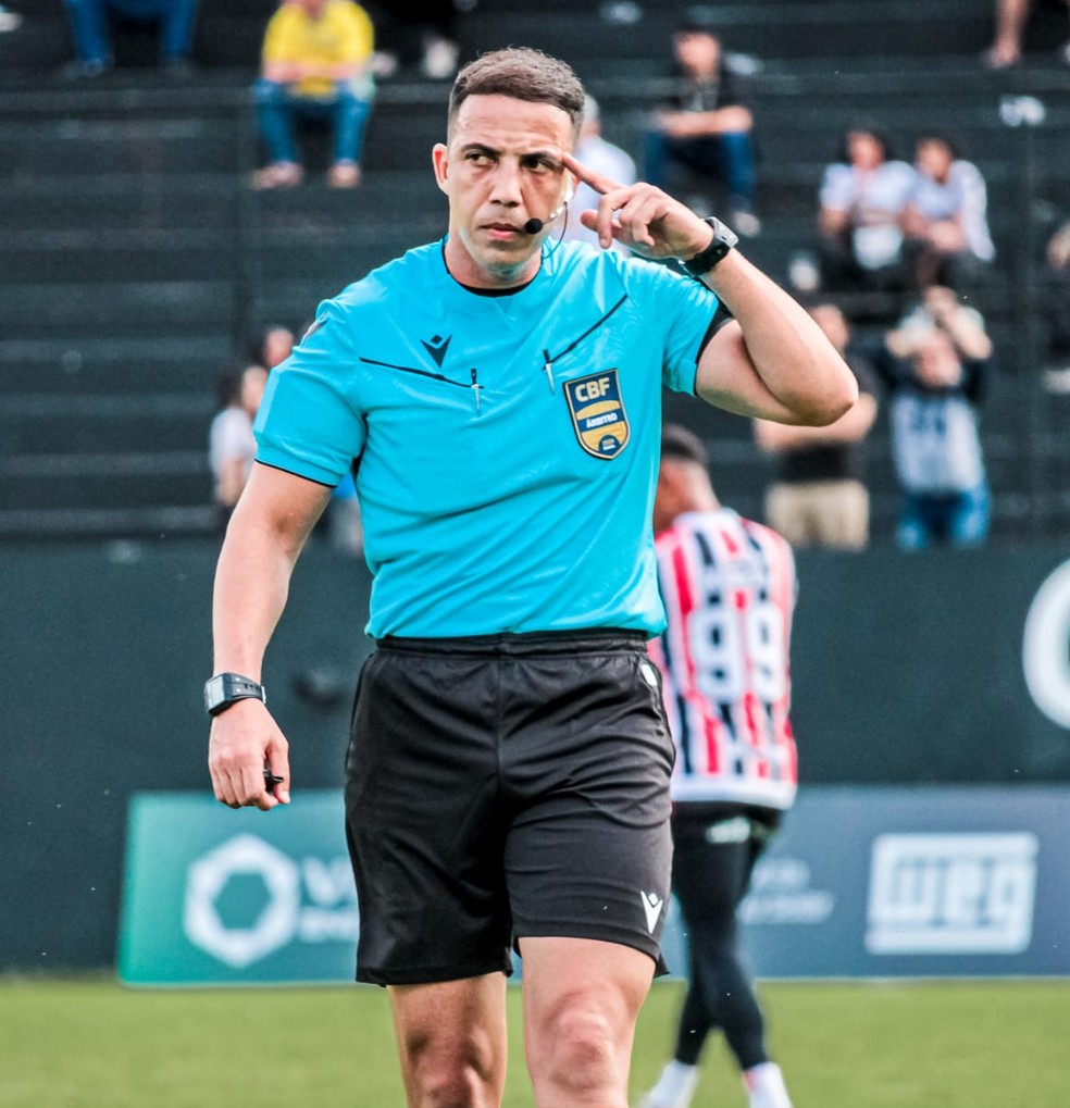 Árbitro Felipe da Silva: representação na CBF citando atuação da arbitragem