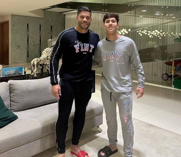Filho de Hulk, do Atlético-MG, é observado e passa por período de testes na base do Palmeiras