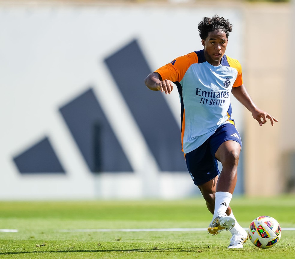 Endrick faz primeiro treino no Real Madrid — Foto: Divulgação