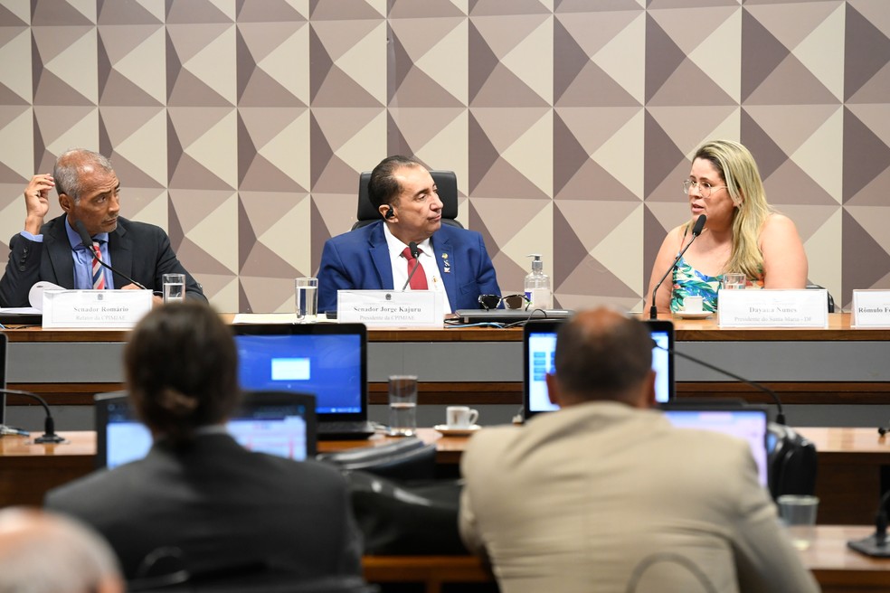 Presidente do Santa Maria, Dayana Nunes prestou rápido depoimento à CPI da Manipulação de Jogos — Foto: Jefferson Rudy/Agência Senado