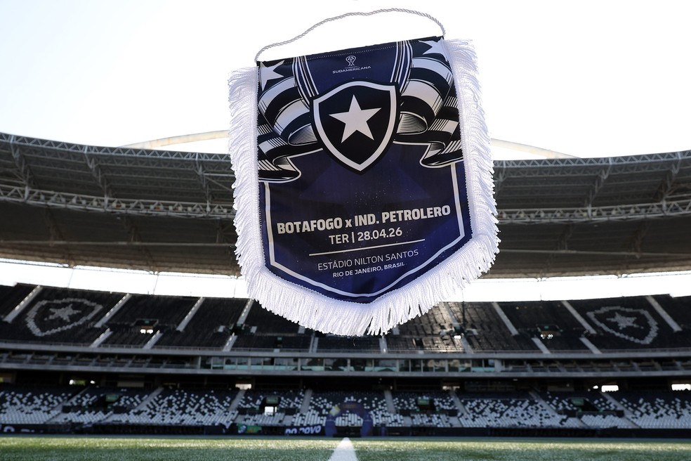 Estádio Nilton Santos, antes de Botafogo x Independiente Petrolero — Foto: Divulgação: Vitor Silva/Botafogo