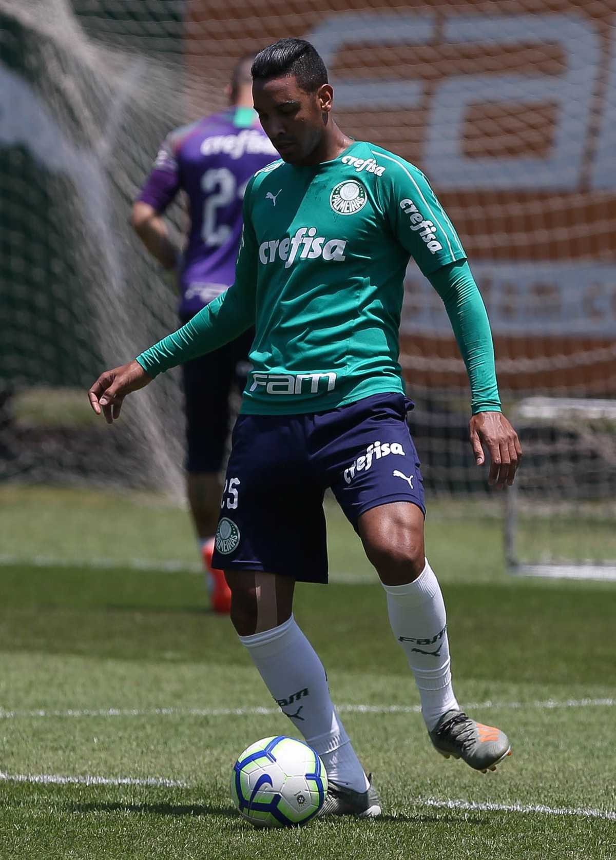 Palmeiras empresta Angulo para o Orlando City, dos EUA