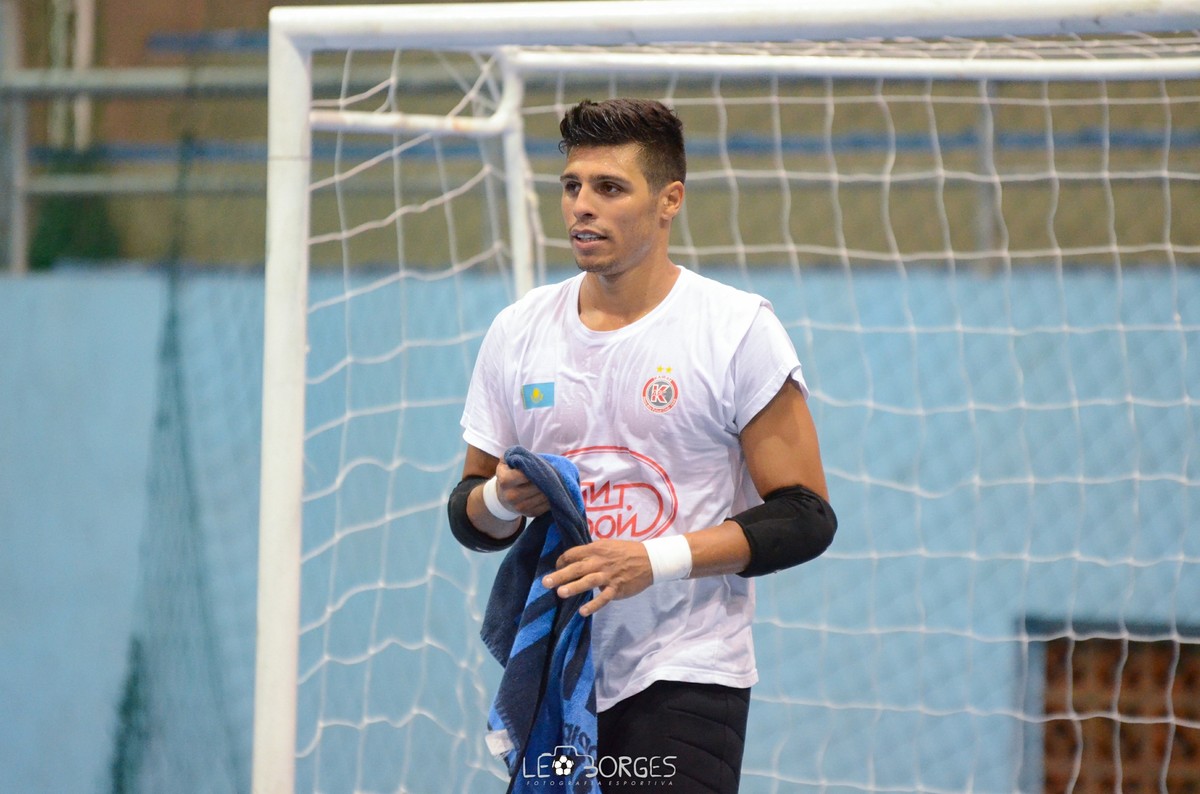 Aqui Acontece - Futsal Awards: brasileiro Guitta é eleito o melhor goleiro  do mundo