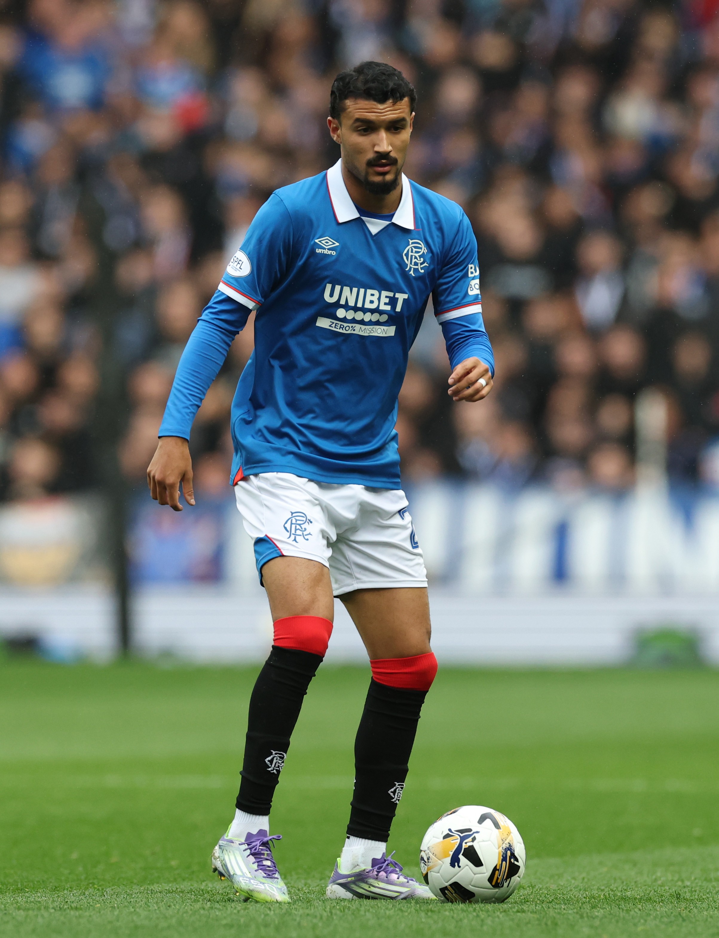 MAIS UM! Palmeiras acerta contratação de lateral e deve anunciar em breve