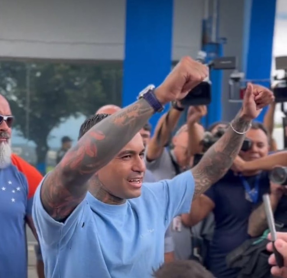 Dudu se apresenta ao Cruzeiro — Foto: Reprodução/ Cruzeiro