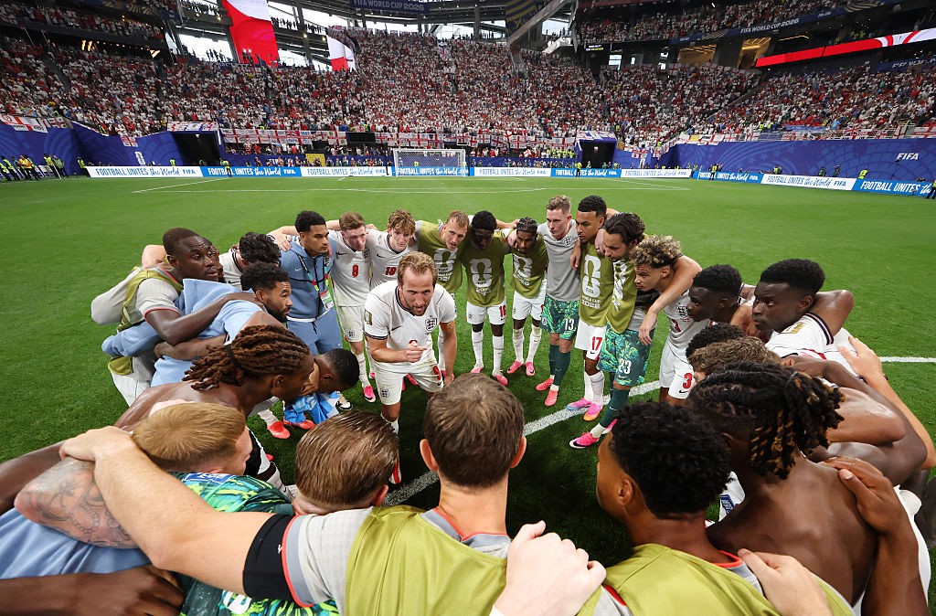 Inglaterra acerta premiação milionária para jogadores se ganhar a Copa do Mundo, revela jornal