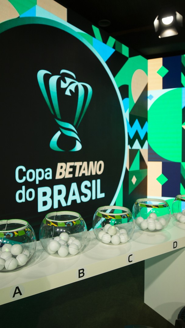 Operário volta a enfrentar o CRB após 43 anos, agora pela Copa do Brasil